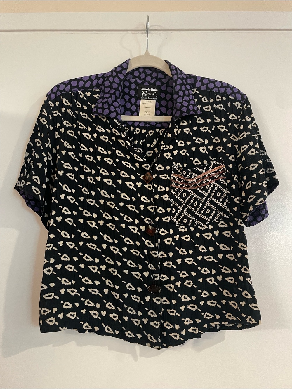 Carole Little Black Short Sleeve Button Down Top with Purple Collar